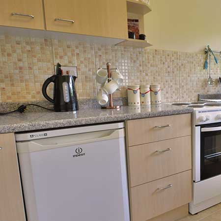 Paddocks Cottages -  Mimosa kitchen